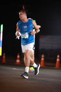 BIB: 1111, 4128
                            <button type="button" onclick="openModal(21311141)" class="btn btn-primary btn-sm float-right btn-popup" data-toggle="modal" data-target=".modal-high-quality">
                        <i class="fas fa-shopping-cart"></i> Add to Cart
                    </button>
                                            <button type="button" onclick="isThisMe(21311141, true)" class="btn btn-success btn-sm float-right btn-popup btn-isme hidden" data-toggle="tooltip" data-placement="bottom" title="นี่คือรูปของคุณใช่ไหม คลิกที่นี่เพื่อเอาเข้าอัลบั้ม">
                        <i class="fas fa-plus"></i> Add to album
                    </button>
                    <button type="button" onclick="isThisMe(21311141, false)" class="btn btn-warning btn-sm float-right btn-popup btn-isnotme hidden">
                        <i class="fas fa-ban"></i> Remove from album
                    </button>